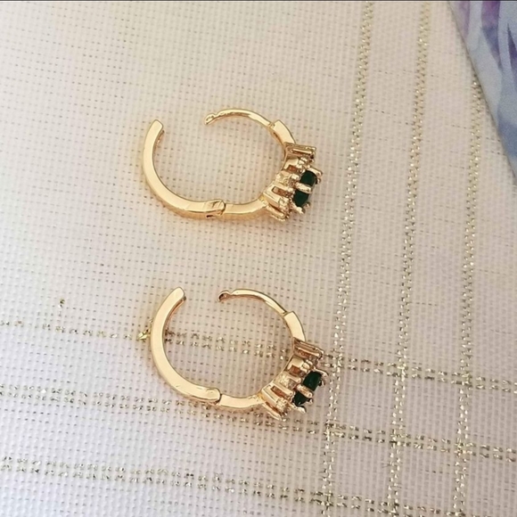 New 18K Gold Plated Round Cut Emerald Diamond Hoop Earrings for Women - Picture 7 of 11